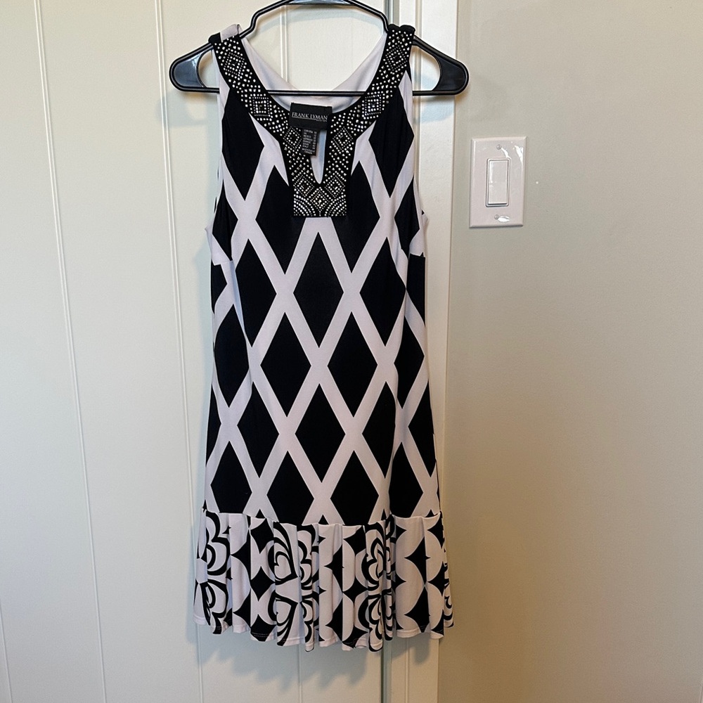Frank Lyman Design Black and White Embellished Dress